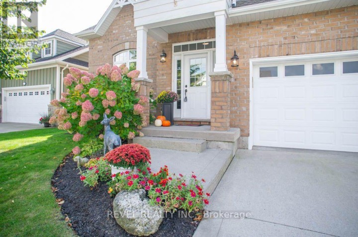 Photo 3 at 27 Schooner Drive, Port Dover, Norfolk County