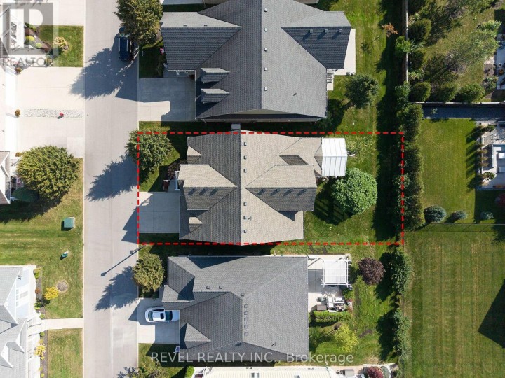 Photo 44 at 27 Schooner Drive, Port Dover, Norfolk County
