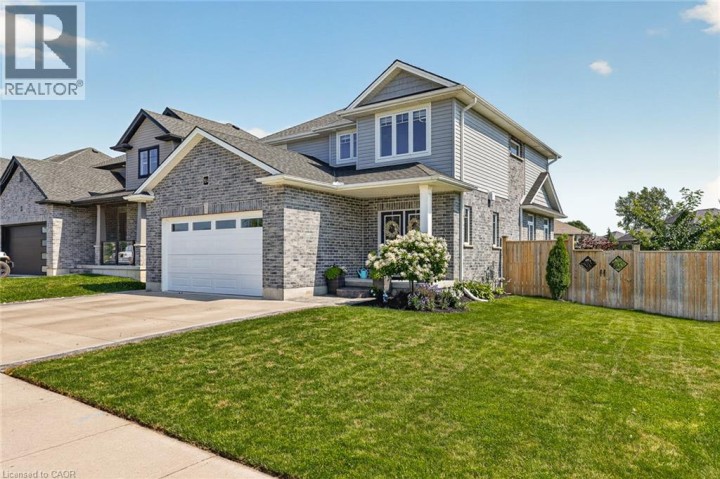 Photo 10 at 924 N Springbank Avenue, Woodstock - North, Woodstock