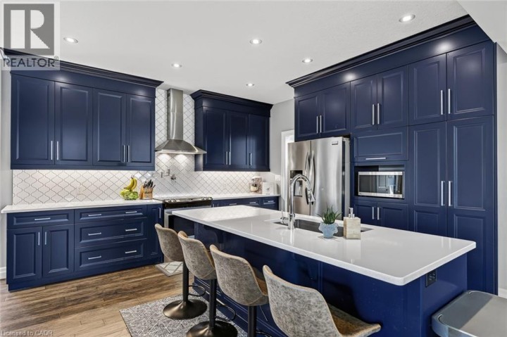 Photo 14 at 924 N Springbank Avenue, Woodstock - North, Woodstock