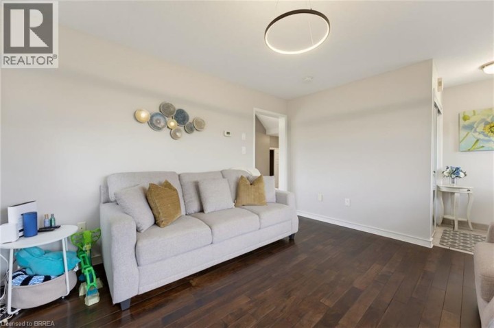 Photo 8 at 89 Osborn Avenue, Empire, Brantford