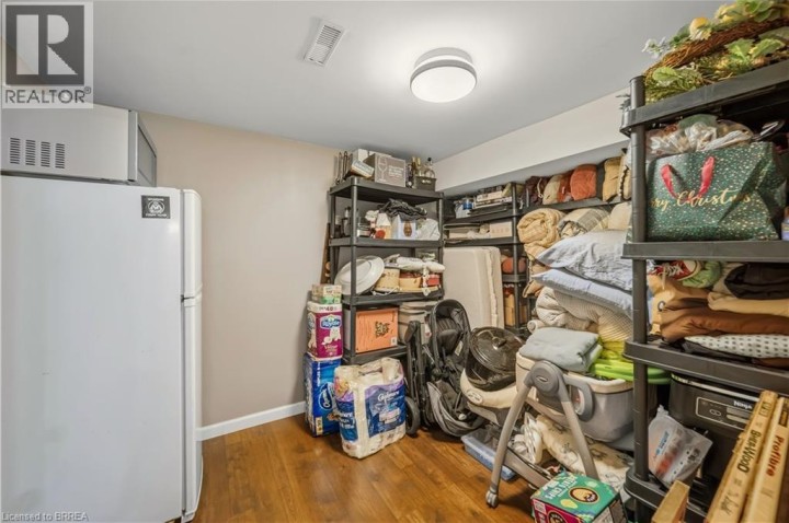 Photo 28 at 47 Buckingham Street, Fairview / Greenbrier, Brantford