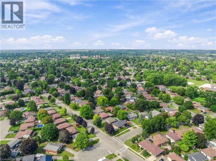 Photo 40 at 47 Buckingham Street, Fairview / Greenbrier, Brantford