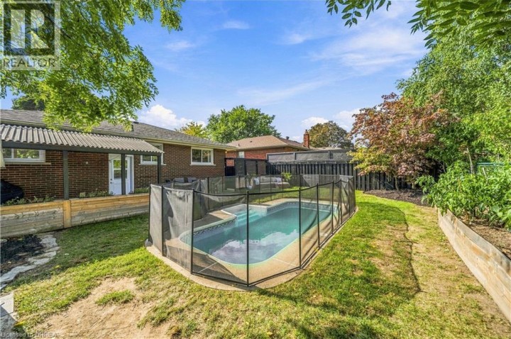 Photo 34 at 47 Buckingham Street, Fairview / Greenbrier, Brantford