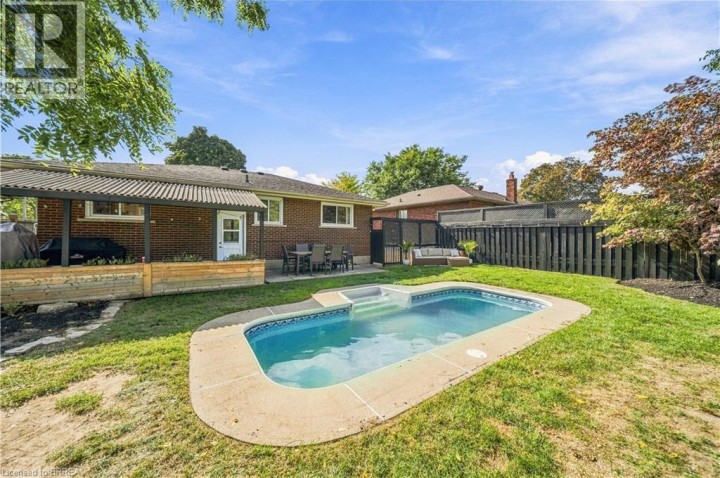 Photo 36 at 47 Buckingham Street, Fairview / Greenbrier, Brantford