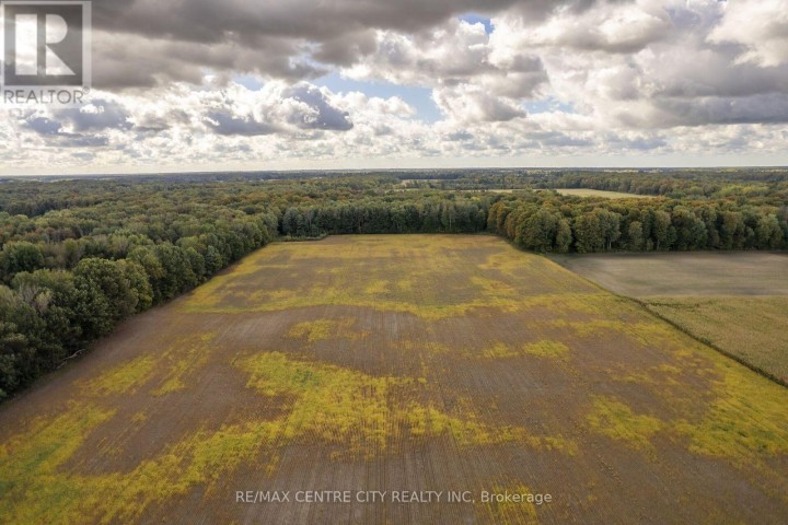 Photo 13 at 140 - 141 Lt & Colonel Talbot Road, Rural Houghton, Norfolk County