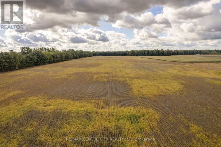 Photo 9 at 140 - 141 Lt & Colonel Talbot Road, Rural Houghton, Norfolk County