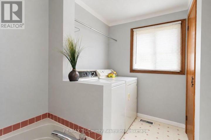 Photo 21 at 56601 Heritage Line, Straffordville, Bayham