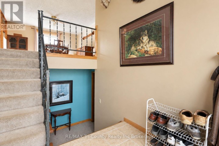 Photo 25 at 56601 Heritage Line, Straffordville, Bayham