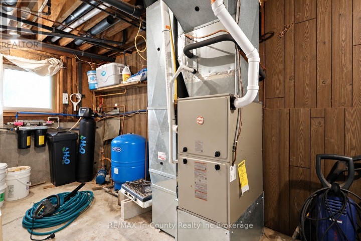 Photo 32 at 56601 Heritage Line, Straffordville, Bayham