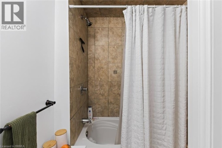 Photo 24 at 191 St. Paul Avenue, Lansdowne, Brantford