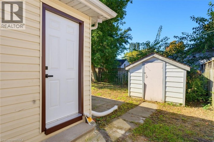 Photo 14 at 48 Maitland Street, East Ward, Brantford