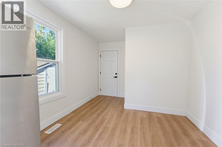 Photo 8 at 48 Maitland Street, East Ward, Brantford