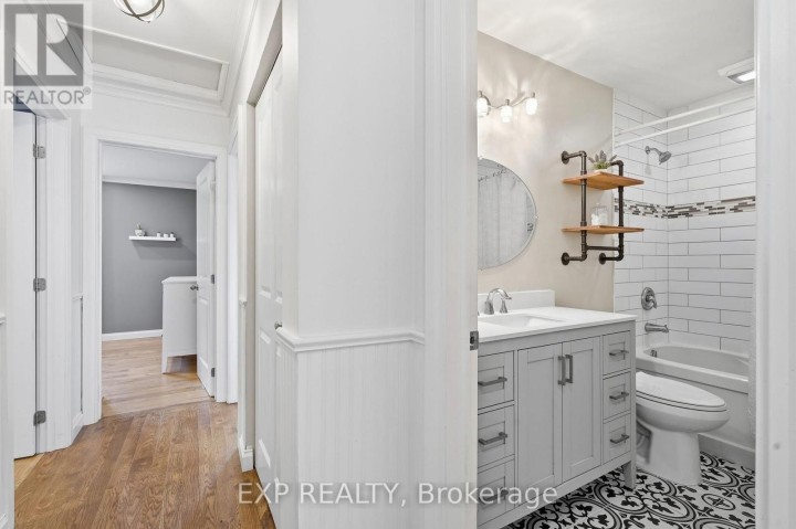 Photo 16 at 72 Crestlynn Crescent, Simcoe, Norfolk County