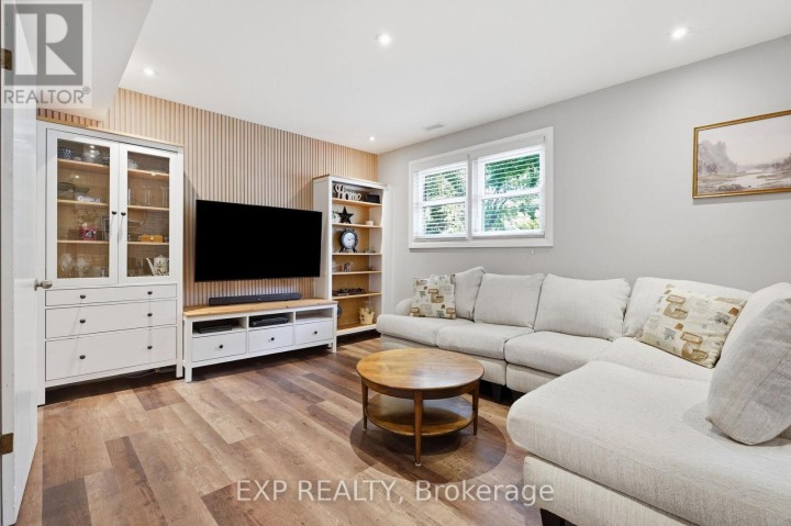 Photo 24 at 72 Crestlynn Crescent, Simcoe, Norfolk County