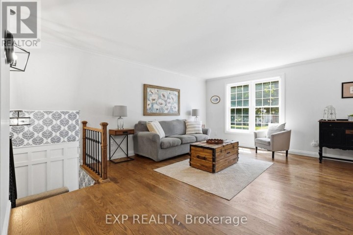Photo 6 at 72 Crestlynn Crescent, Simcoe, Norfolk County