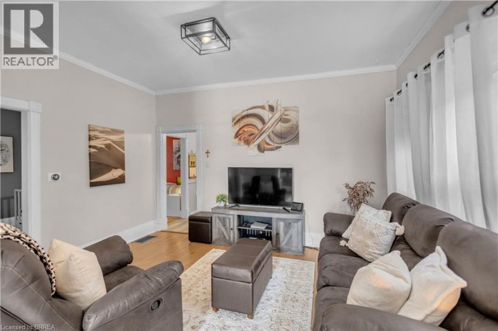 Photo 6 at 25 Usher Street, North Ward, Brantford