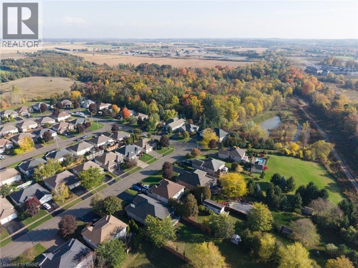 Photo 35 at 16 Bradbury Crescent, Innerkip (Fair Grounds), Woodstock