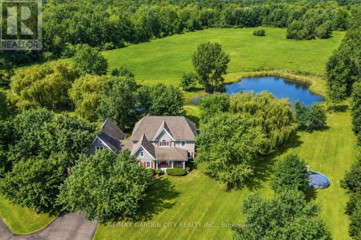 Photo 1 at 413 E 8th Concession Road, Rural Houghton, Norfolk County