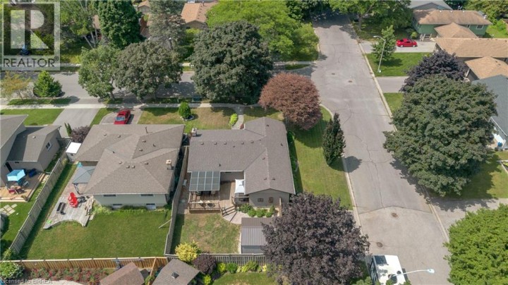 Photo 43 at 26 Penny Lane, Brier Park, Brantford