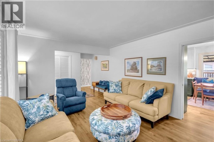 Photo 9 at 26 Penny Lane, Brier Park, Brantford