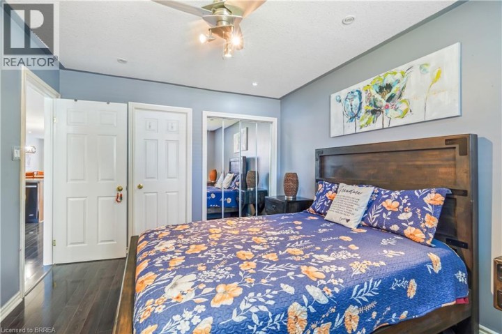 Photo 16 at 142 Marlborough Street, East Ward, Brantford
