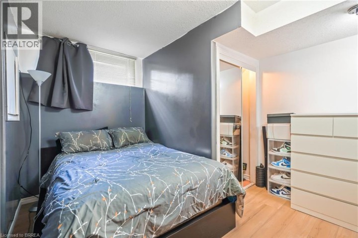 Photo 28 at 142 Marlborough Street, East Ward, Brantford