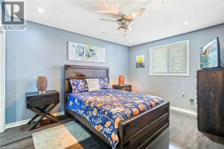 Photo 15 at 142 Marlborough Street, East Ward, Brantford