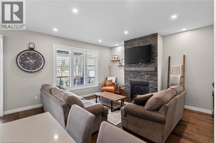 Photo 11 at 14 Masters Lane, Innerkip (Victoria Park), Woodstock