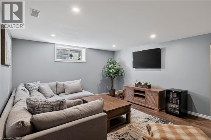 Photo 33 at 14 Masters Lane, Innerkip (Victoria Park), Woodstock