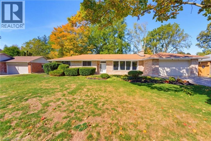Photo 1 at 11 Belholme Avenue, Tutela Heights, Brantford