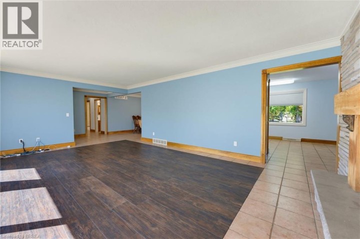 Photo 9 at 11 Belholme Avenue, Tutela Heights, Brantford