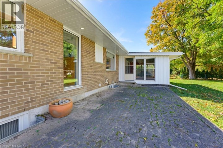 Photo 32 at 11 Belholme Avenue, Tutela Heights, Brantford