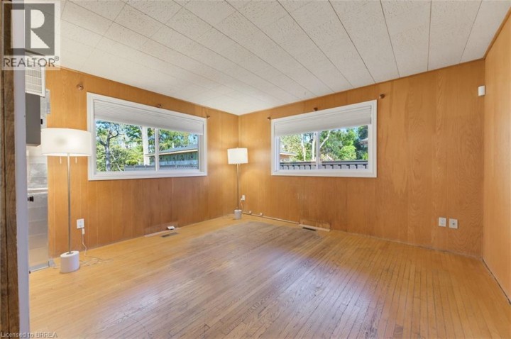 Photo 16 at 11 Belholme Avenue, Tutela Heights, Brantford
