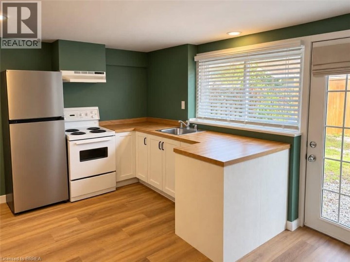 Photo 22 at 42 Spring Street, Holmedale, Brantford