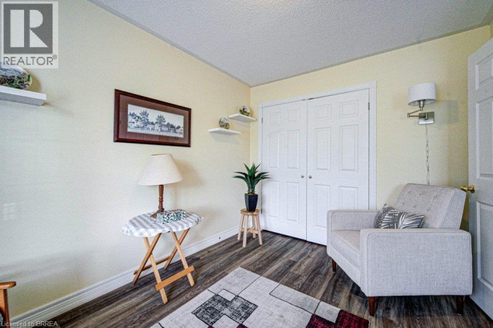 Photo 7 at 48 Harris Avenue, North Park / Wood St., Brantford