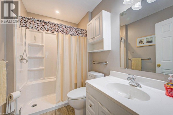 Photo 27 at 48 Harris Avenue, North Park / Wood St., Brantford