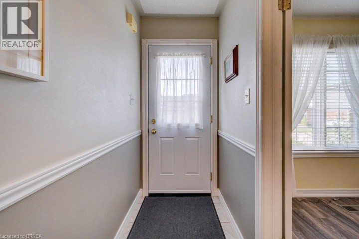 Photo 4 at 48 Harris Avenue, North Park / Wood St., Brantford