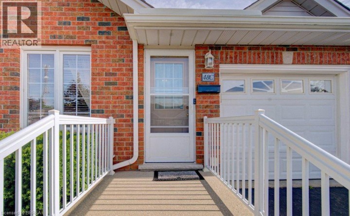 Photo 3 at 48 Harris Avenue, North Park / Wood St., Brantford
