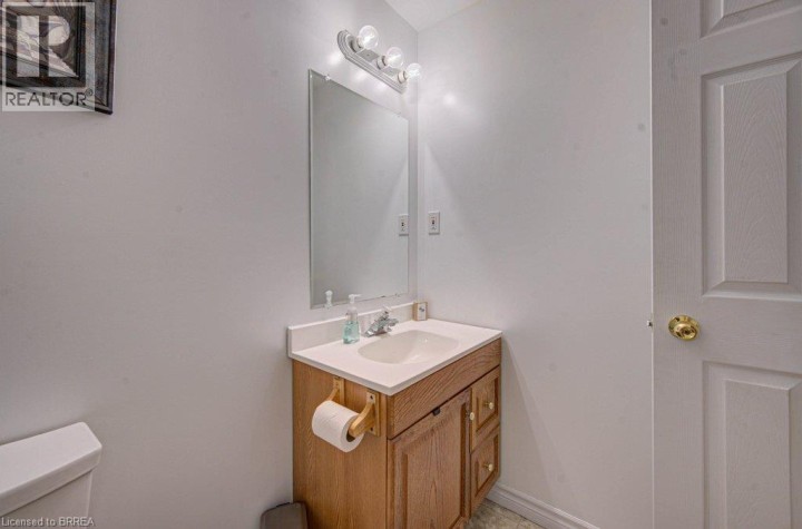 Photo 36 at 48 Harris Avenue, North Park / Wood St., Brantford