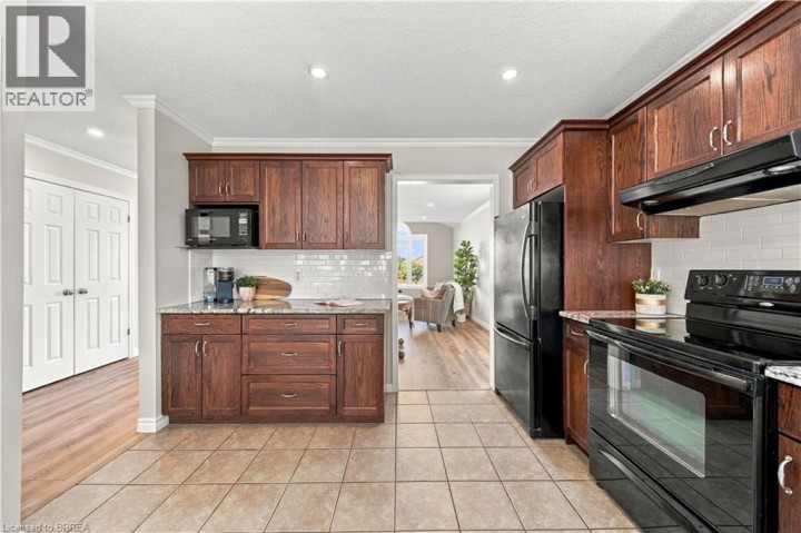 Photo 10 at 4 MacPherson Drive, Innerkip (Fair Grounds), Woodstock