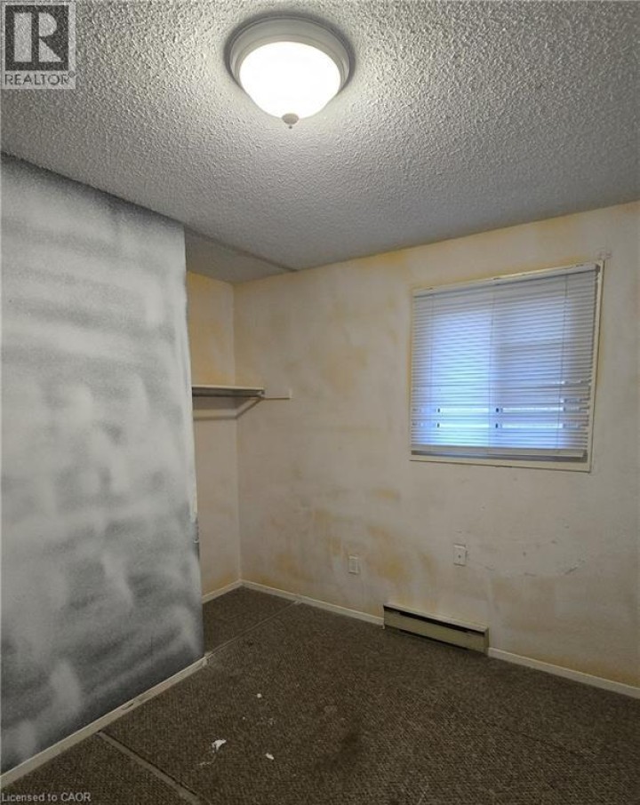 Photo 18 at 11 Debby Crescent, North Park / Wood St., Brantford