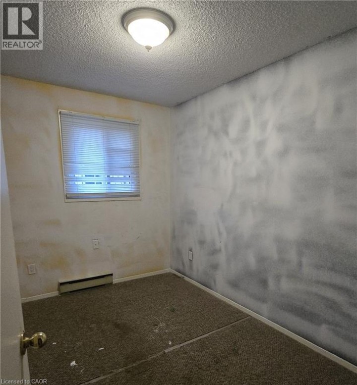 Photo 19 at 11 Debby Crescent, North Park / Wood St., Brantford