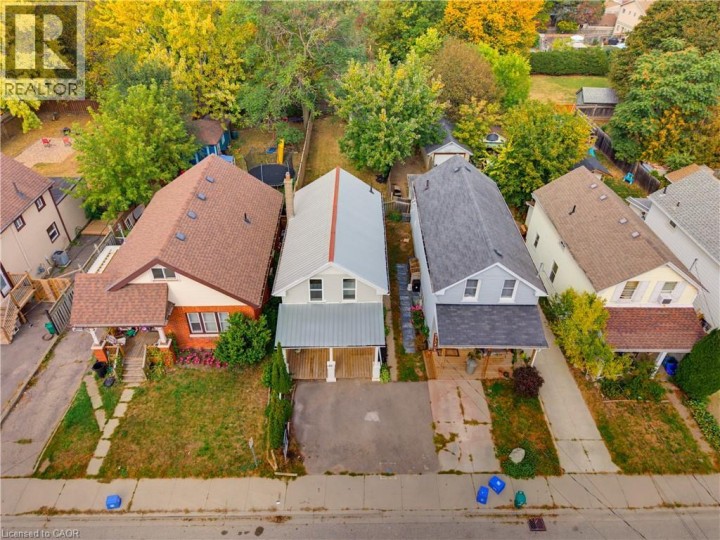 Photo 19 at 20 House Avenue, Terrace Hill, Brantford