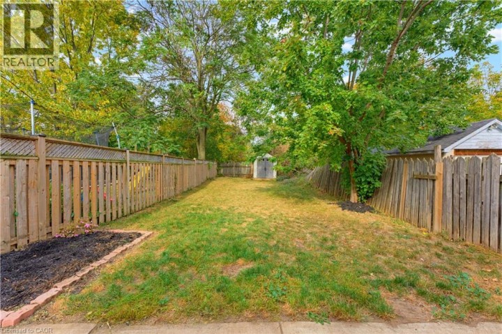 Photo 18 at 20 House Avenue, Terrace Hill, Brantford