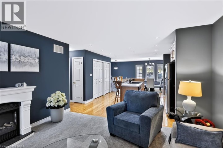 Photo 16 at 50 Brewster Way, Donegal / Mcguiness, Brantford