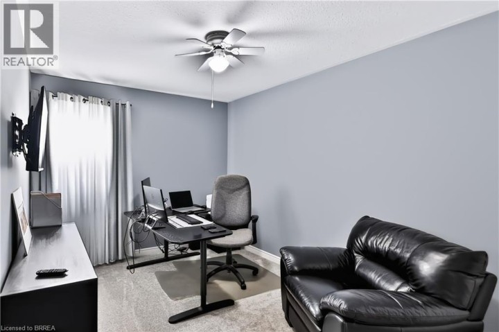 Photo 21 at 50 Brewster Way, Donegal / Mcguiness, Brantford