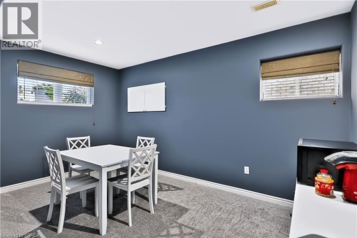 Photo 26 at 50 Brewster Way, Donegal / Mcguiness, Brantford
