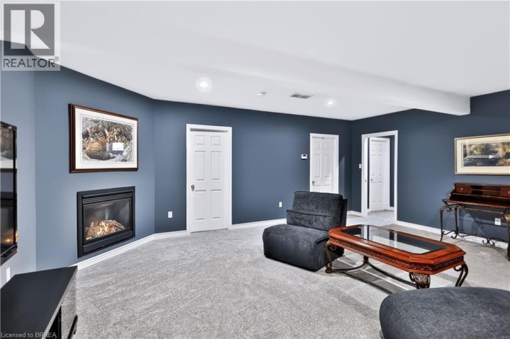 Photo 32 at 50 Brewster Way, Donegal / Mcguiness, Brantford