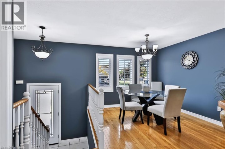 Photo 6 at 50 Brewster Way, Donegal / Mcguiness, Brantford